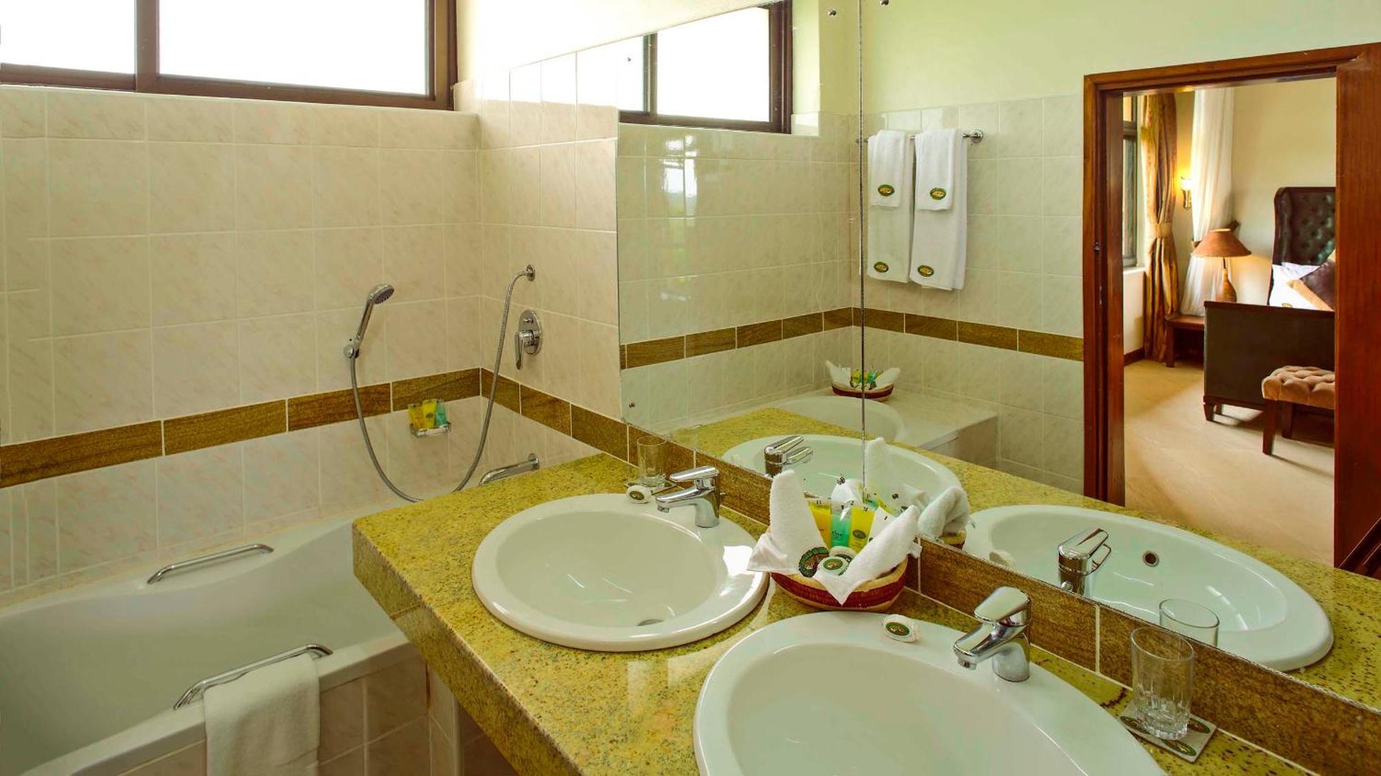 Paraa Safari Lodge 外观 照片